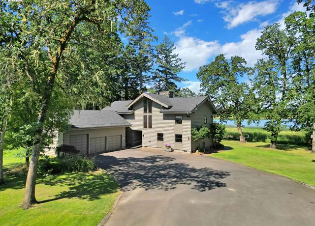 Property at 88800 Winter Ln, Veneta, OR 97487, 2 beds, 3 baths