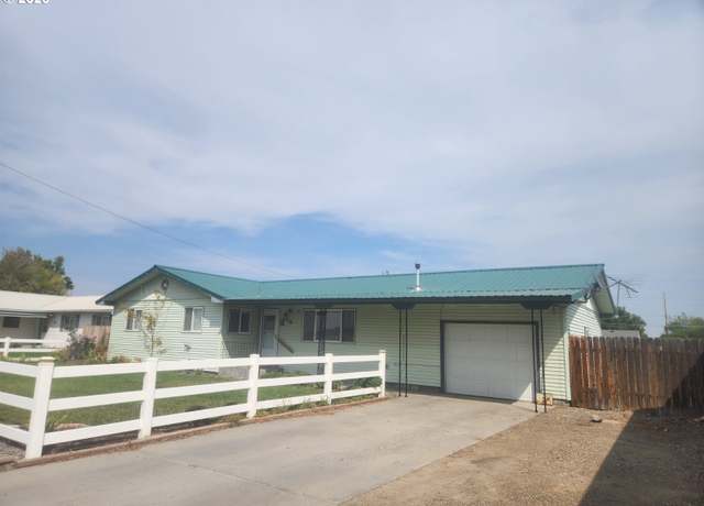 Property at 704 N 5th St, Nyssa, OR 97913, 3 beds, 2 baths