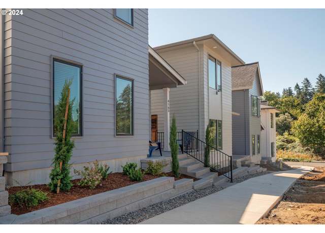 Property at 7731 SW 42nd Ave Lot 20, Portland, OR 97219, 3 beds, 2.5 baths