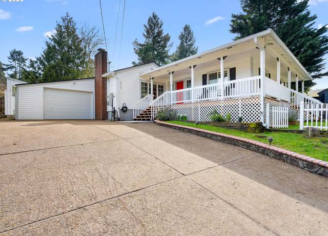 Property at 8920 SW 9th Dr, Portland, OR 97219, 4 beds, 3 baths