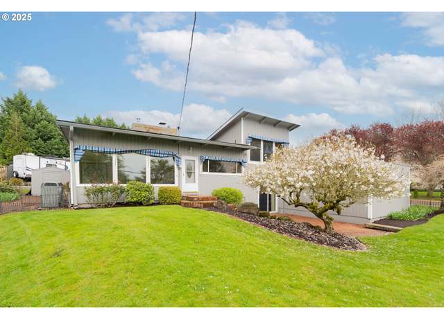 Property at 1510 SE 86th Ct, Vancouver, WA 98664, 4 beds, 2 baths