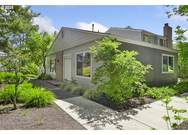 Property at 1397 Bonniebrae Dr, Lake Oswego, OR 97034, 2 beds, 1 bath