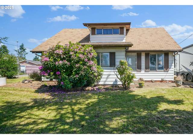 Property at 4435 Hazelgreen Rd NE, Salem, OR 97305, 4 beds, 1 bath
