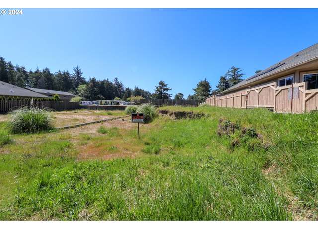 Property at 755 Edwards, Coos Bay, OR 97420