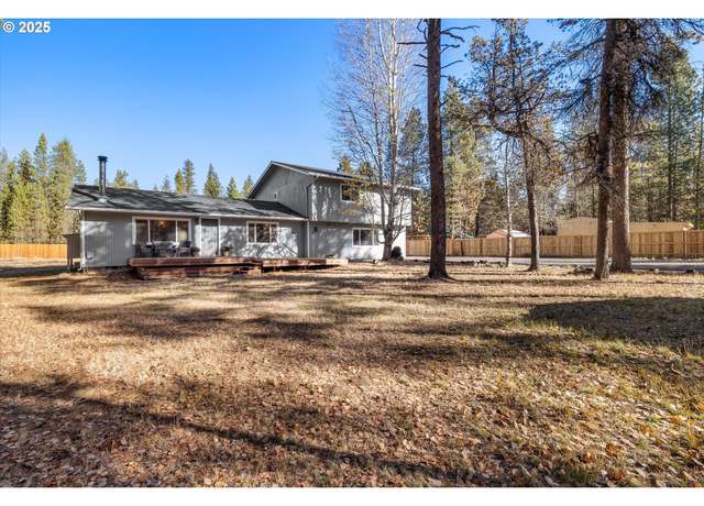 Property at 17250 Beverly Ln, Bend, OR 97707, 4 beds, 2 baths