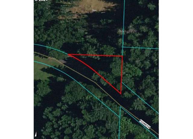 Property at 1101 Pioneer Loop, Dallas, OR 97338