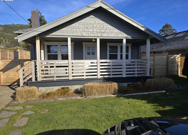 Property at 208 Acacia Ave, Garibaldi, OR 97118, 3 beds, 1 bath