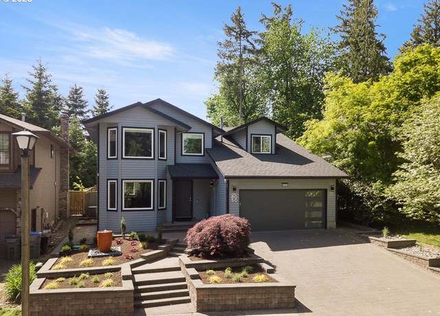 Property at 8050 SW Churchill Ct, Portland, OR 97224, 3 beds, 2.5 baths