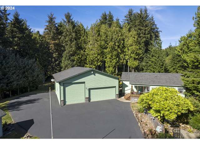 Property at 619 Collins St, Depoe Bay, OR 97341, 3 beds, 2 baths