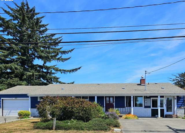 Property at 434 Arnold Ln, Brookings, OR 97415, 3 beds, 3 baths