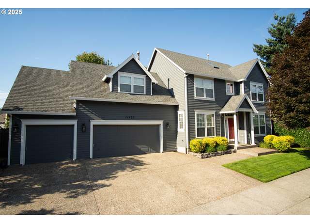Property at 11425 SW Kalispell St, Tualatin, OR 97062, 3 beds, 2.5 baths
