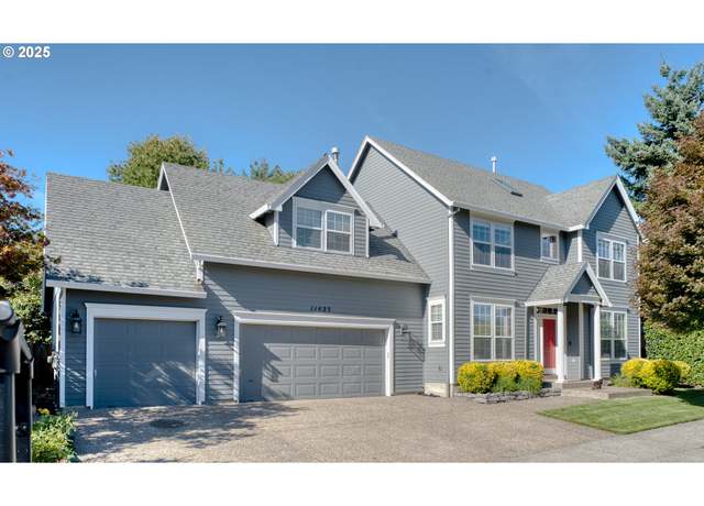 Property at 11425 SW Kalispell St, Tualatin, OR 97062, 3 beds, 2.5 baths