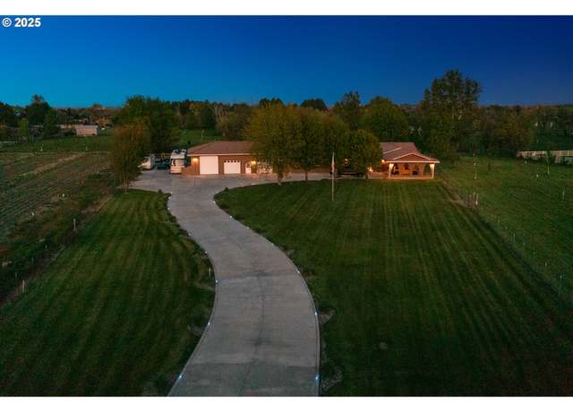 Property at 79315 Powerline Rd, Hermiston, OR 97838, 3 beds, 2 baths