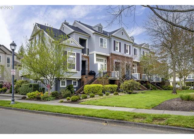Property at 6644 NE Rosebay Dr, Hillsboro, OR 97124, 3 beds, 3.5 baths