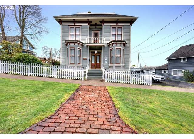 Property at 369 37th St, Astoria, OR 97103, 4 beds, 2 baths