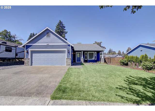 Property at 643 S 13th Ave, Cornelius, OR 97113, 3 beds, 2 baths