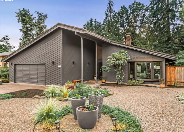 Property at 5700 SE Byron Dr, Milwaukie, OR 97267, 4 beds, 2 baths
