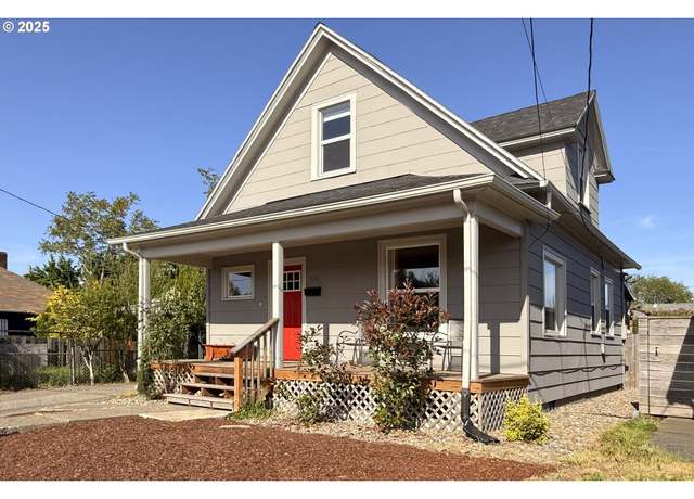 Property at 5636 SE 88th Ave, Portland, OR 97266, 3 beds, 2 baths