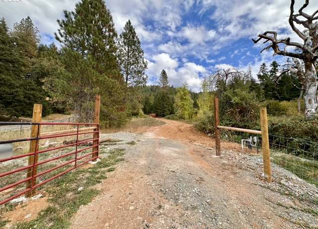 Property at 780 Tunnel Rd, Glendale, OR 97442