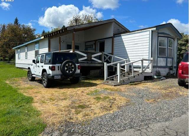 Property at 33596 Goss Way, Scappoose, OR 97056, 3 beds, 2 baths