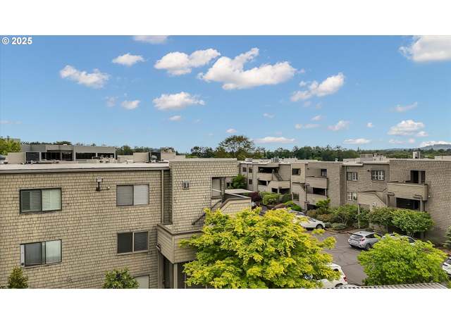 Property at 5602 S Riverside Ln #8, Portland, OR 97239, 2 beds, 2 baths