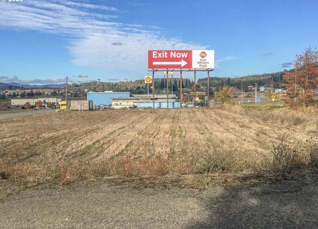Property at 181 Hutchins St, Sutherlin, OR 97479