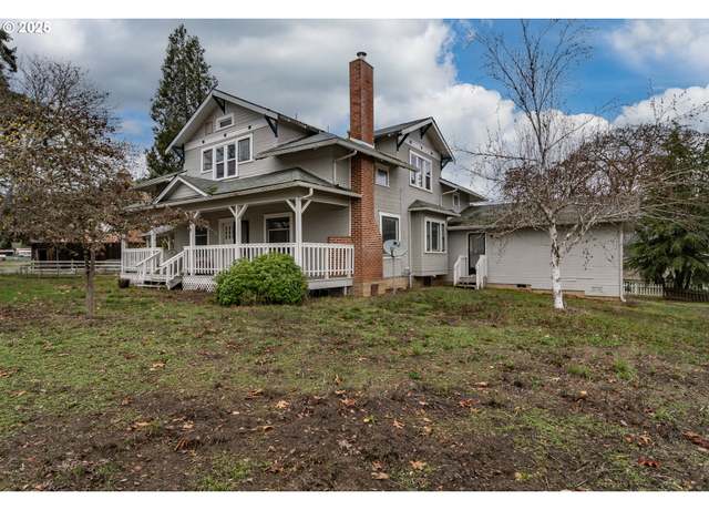 Property at 1191 Coos Bay Wagon Rd, Roseburg, OR 97471, 4 beds, 5 baths