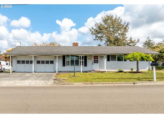Property at 1805 S Downing St, Seaside, OR 97138, 3 beds, 2 baths
