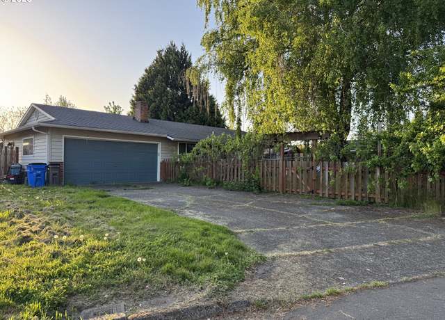 Property at 13004 NW 44th Ave, Vancouver, WA 98685, 3 beds, 1.5 baths
