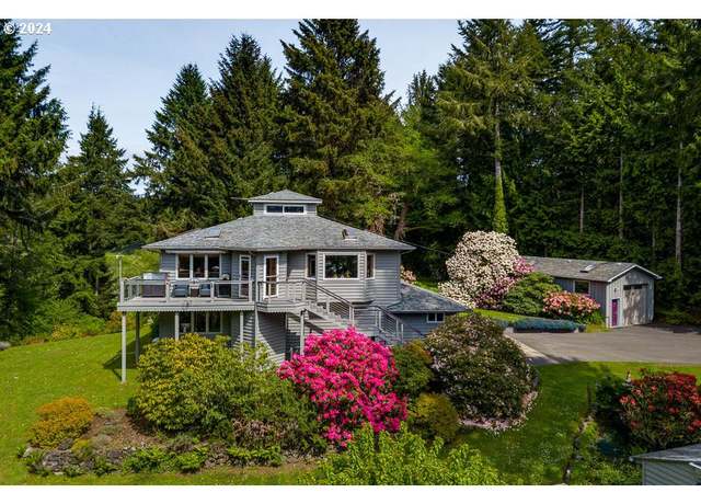 Property at 2846 N Bayview Rd, Waldport, OR 97394, 4 beds, 2.5 baths