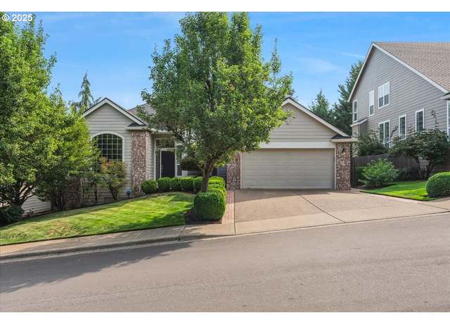 Property at 8336 SW 187th Ave, Beaverton, OR 97007, 4 beds, 2.5 baths