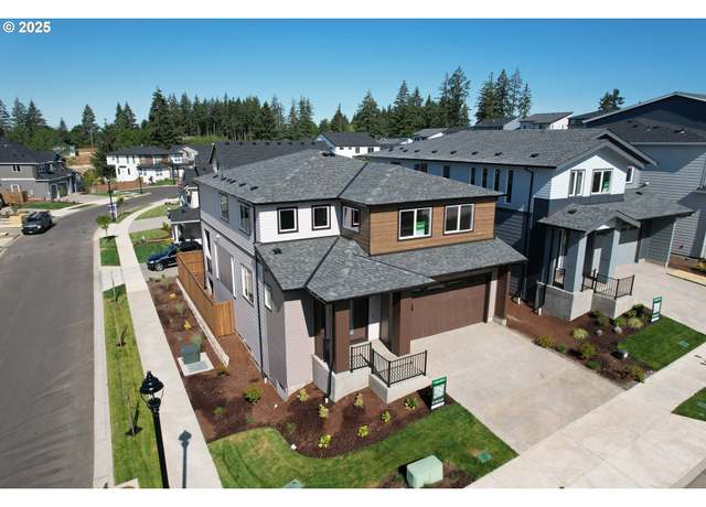 Property at 15649 SW Peace Ave, Tigard, OR 97224, 4 beds, 3 baths