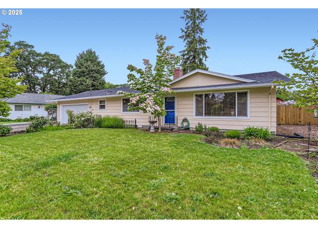Property at 157 NE 11th Dr, Hillsboro, OR 97124, 3 beds, 1.5 baths