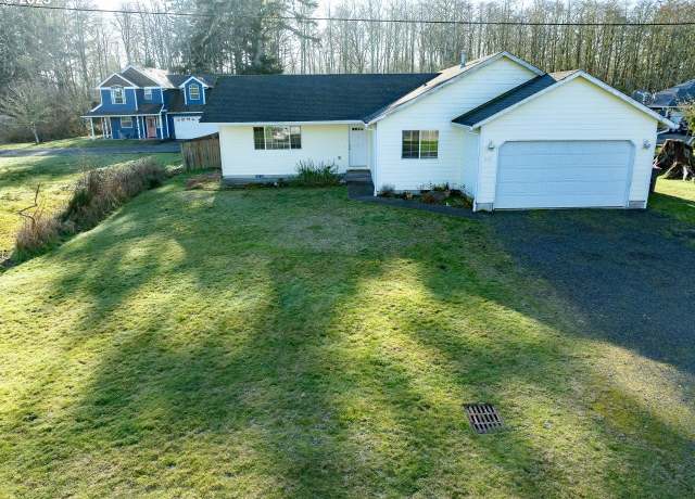 Property at 618 7th Ave, Hammond, OR 97121, 3 beds, 2 baths