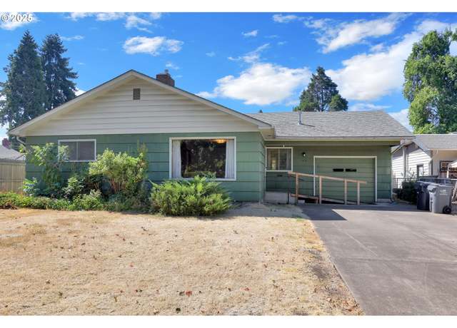 Property at 1331 G St, Springfield, OR 97477, 4 beds, 1.5 baths
