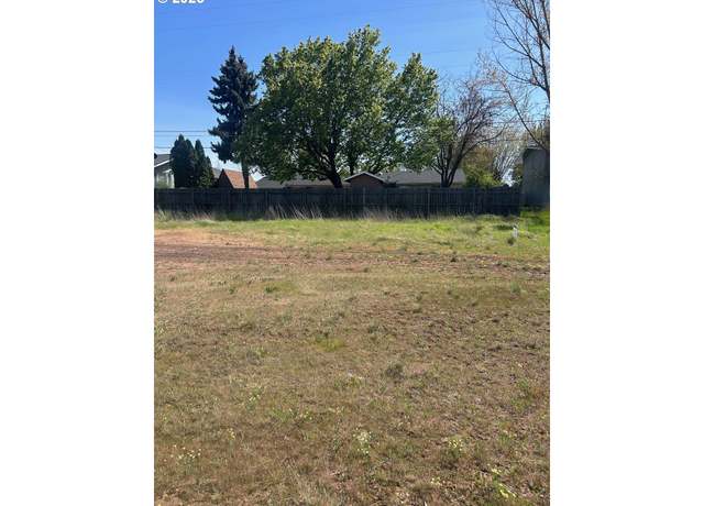 Property at E Court St, Goldendale, WA 98620