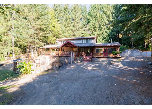 Property at 125 Glory Rd, Woodland, WA 98674, 5 beds, 4 baths