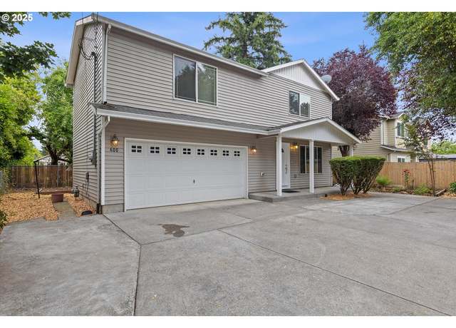 Property at 600 SE 151st Ave, Portland, OR 97233, 4 beds, 2.5 baths