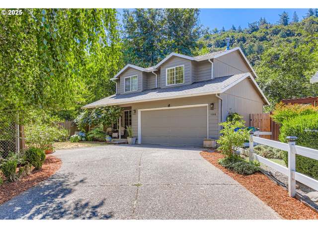 Property at 1144 SW Ivory Loop #35, Gresham, OR 97080, 3 beds, 2.5 baths