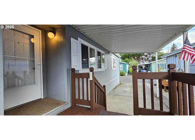 Property at 18485 SW Pacific Dr #92, Tualatin, OR 97062, 3 beds, 2 baths