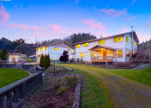 Property at 375 Porter Creek Rd, Winston, OR 97496, 4 beds, 3 baths