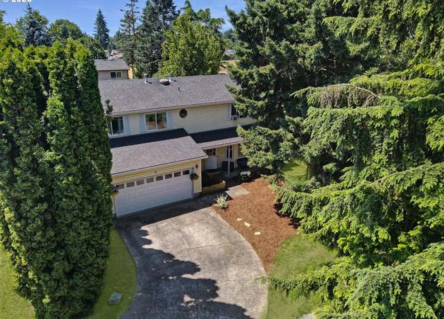 Property at 13503 NE 80th Cir, Vancouver, WA 98682, 4 beds, 2.5 baths