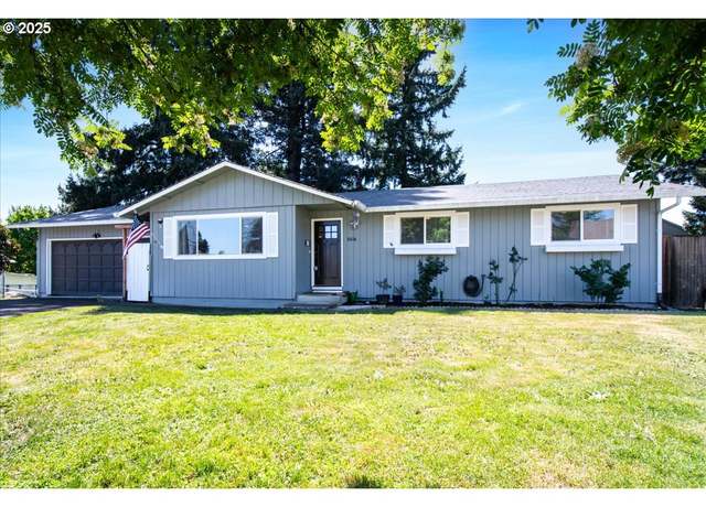 Property at 8616 NE 100th St, Vancouver, WA 98662, 5 beds, 3 baths