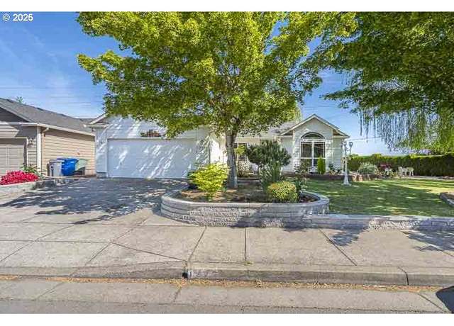 Property at 1227 Trent Ave, Keizer, OR 97303, 3 beds, 2 baths