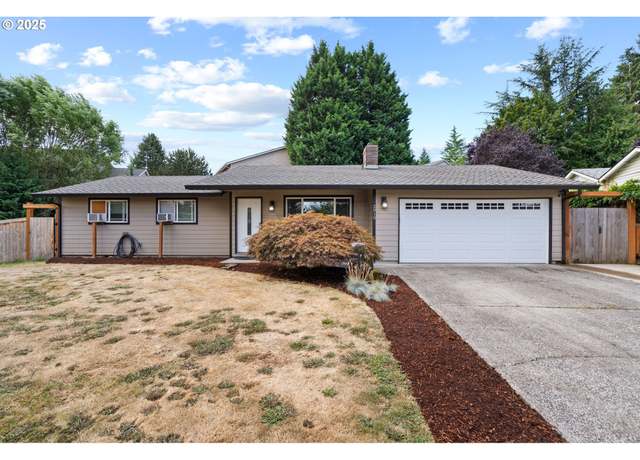 Property at 2010 NE 111th Ct, Vancouver, WA 98684, 4 beds, 3 baths