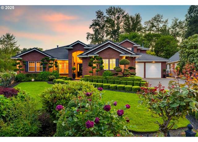 Property at 613 Shoreline Way, Eugene, OR 97401, 3 beds, 3.5 baths