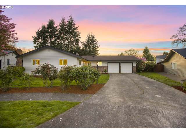 Property at 2140 Silver Lea Ct, Eugene, OR 97404, 3 beds, 2 baths
