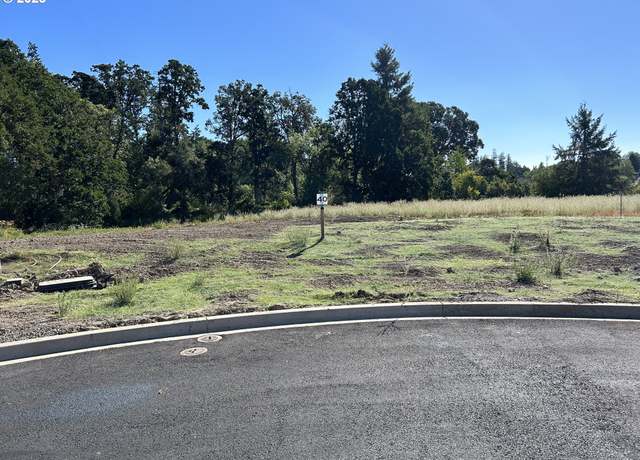 Property at 1420 NW Cato Ct #40, Mcminnville, OR 97128