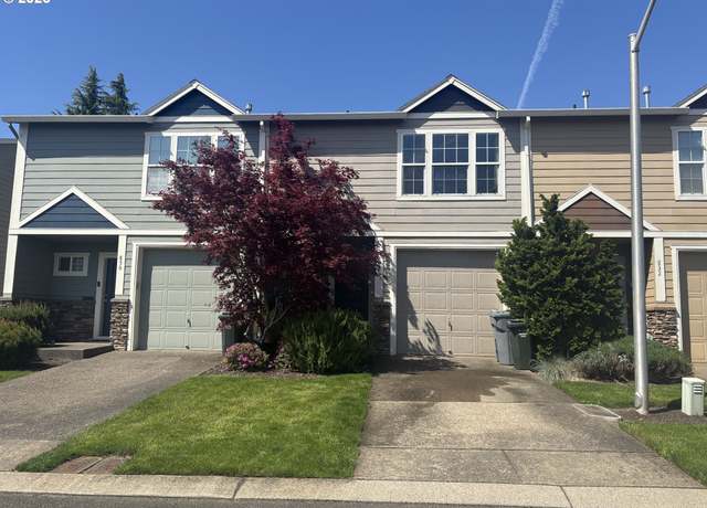 Property at 834 NW 3rd Ave, Canby, OR 97013, 3 beds, 2.5 baths