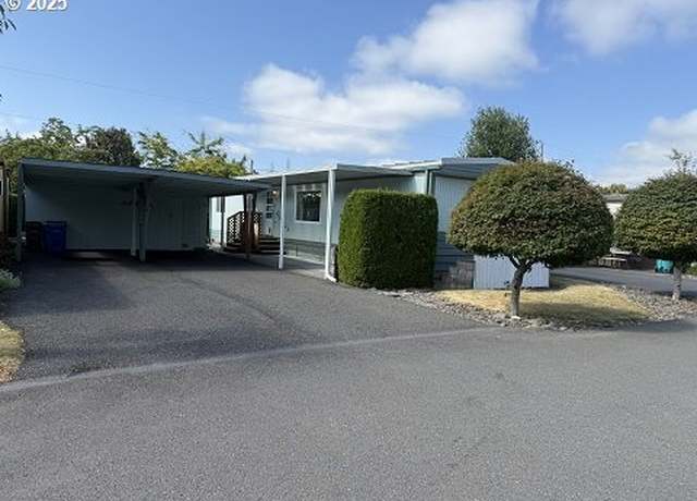 Property at 1317 NE 143rd St, Vancouver, WA 98685, 2 beds, 2 baths